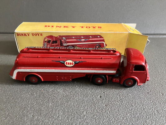 Ancienne Miniature Camion Panhard Citerne Esso 32C Dinky Toys Meccano France
