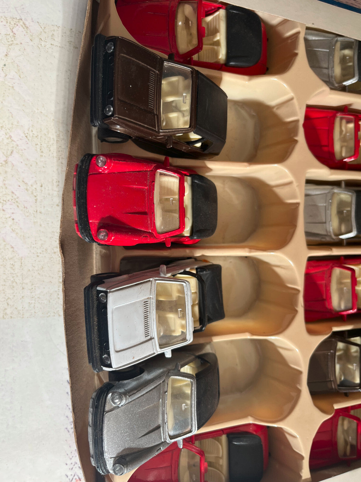 Ancien Jouet Voiture Lot 12 Voiture Les Rally Prestigieuses MGM REF 2748 Bazar