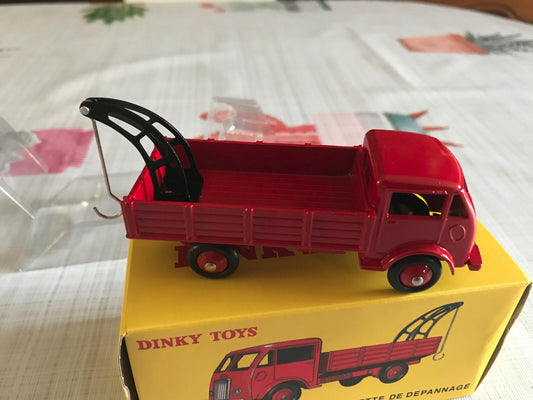 Voiture miniature Camion Ford Camionette de Dépannage Dinky Toys Atlas