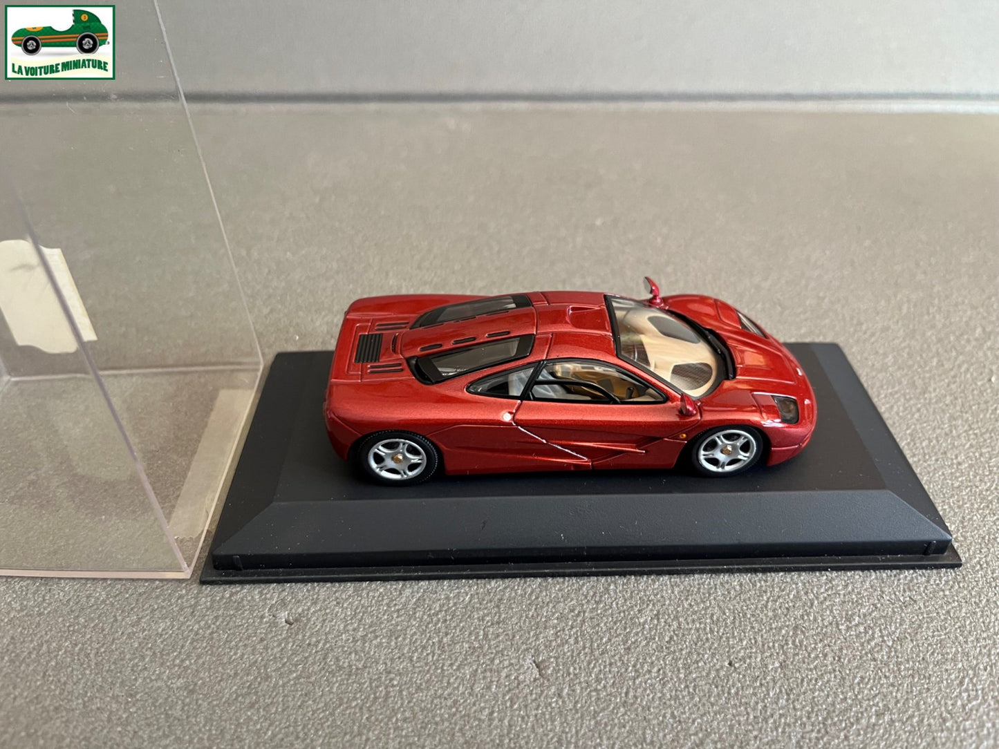 Voiture Miniature McLaren Minichamps au 1/43