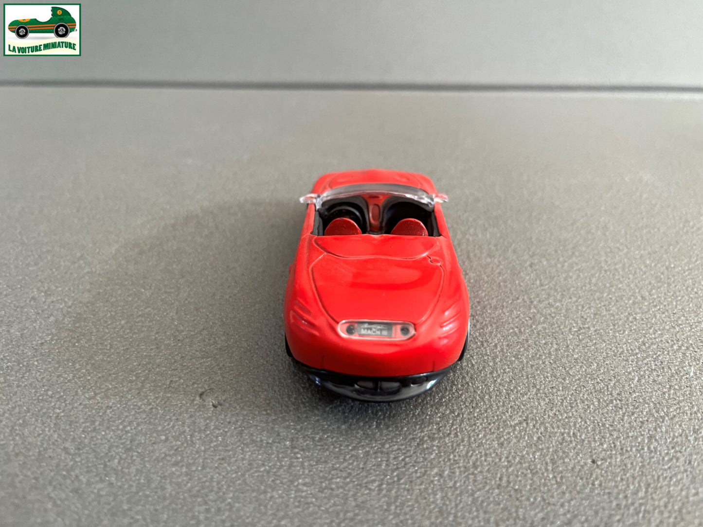 Voiture Miniature Ford Mustang Mach III NewRay 1/43