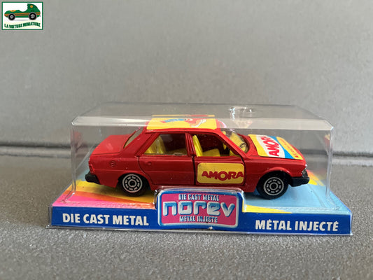 Ancienne Voiture Miniature Peugeot 305 Amora Norev au 1/43