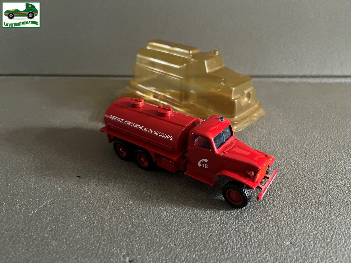 Voiture Miniature GMC Citerne Pompiers Solido au 1/50