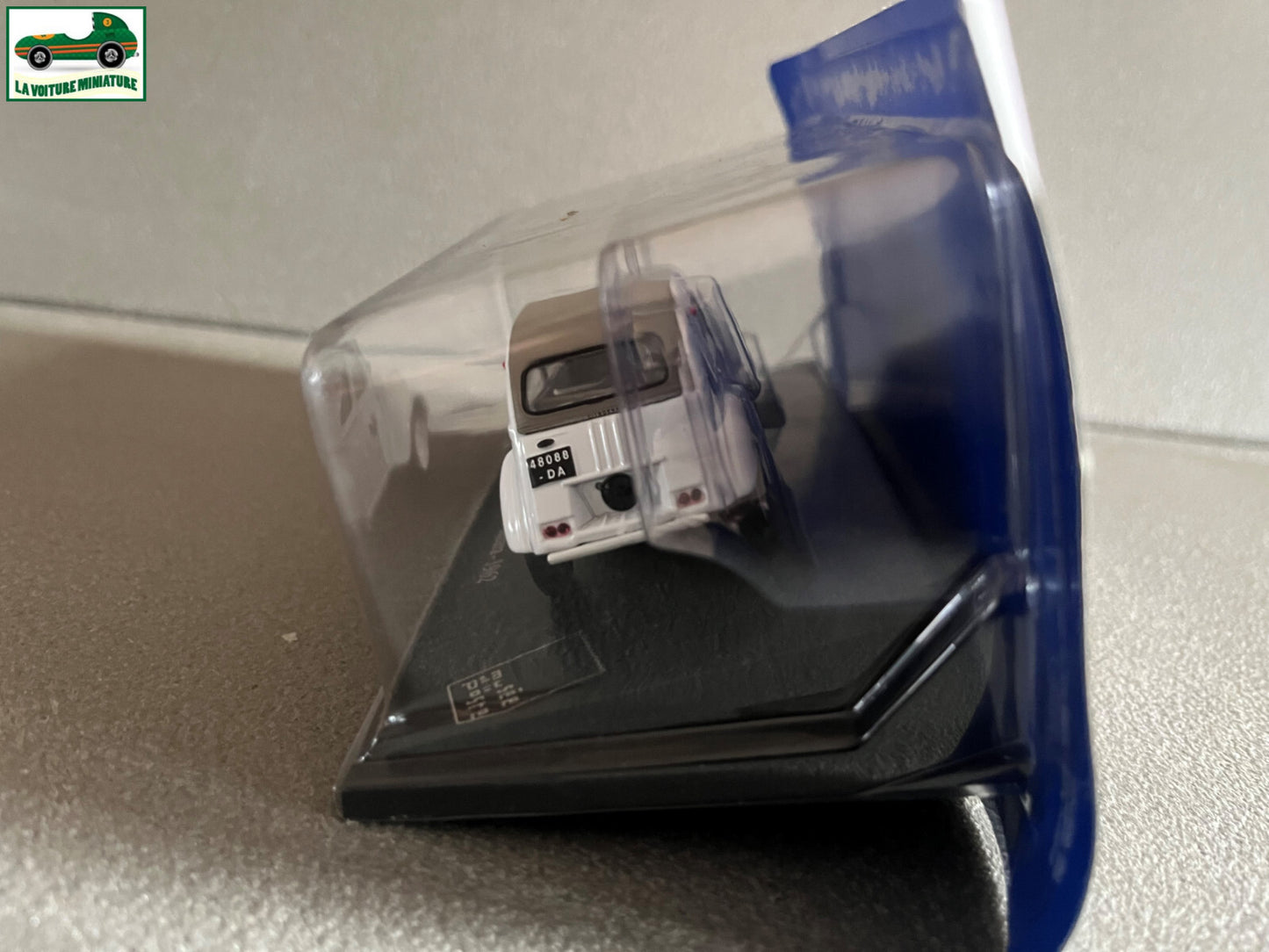 Voiture Miniature Citroen 2CV Sahara 1962 La Poste au 1/43