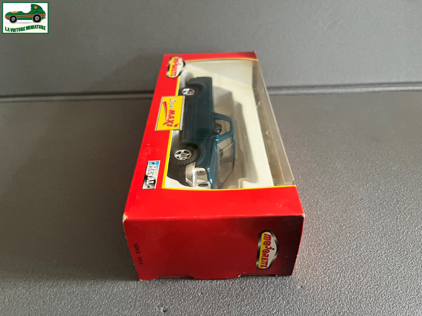 Voiture miniature Ford F350 Super Maxi Majorette Série 3000