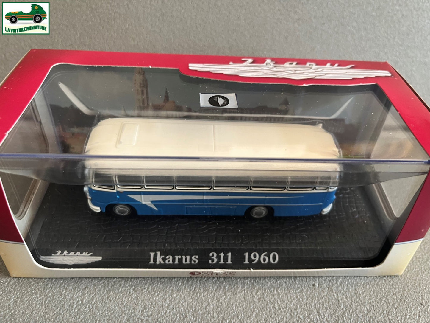 Voiture miniature Ikarus 311 1960 Autobus Bus Collection Atlas 1/72