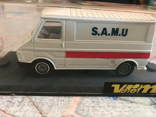 Voiture Miniature Fourgon Citroen C35 SAMU REF 172 Verem 1/50