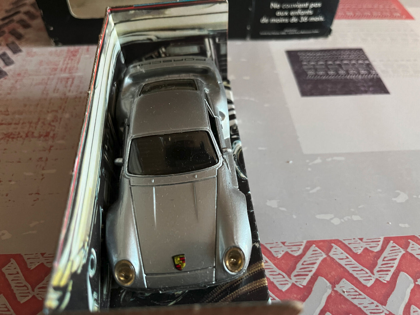 Voiture Miniature Porsche 959 Shell Collection Maisto au 1/36