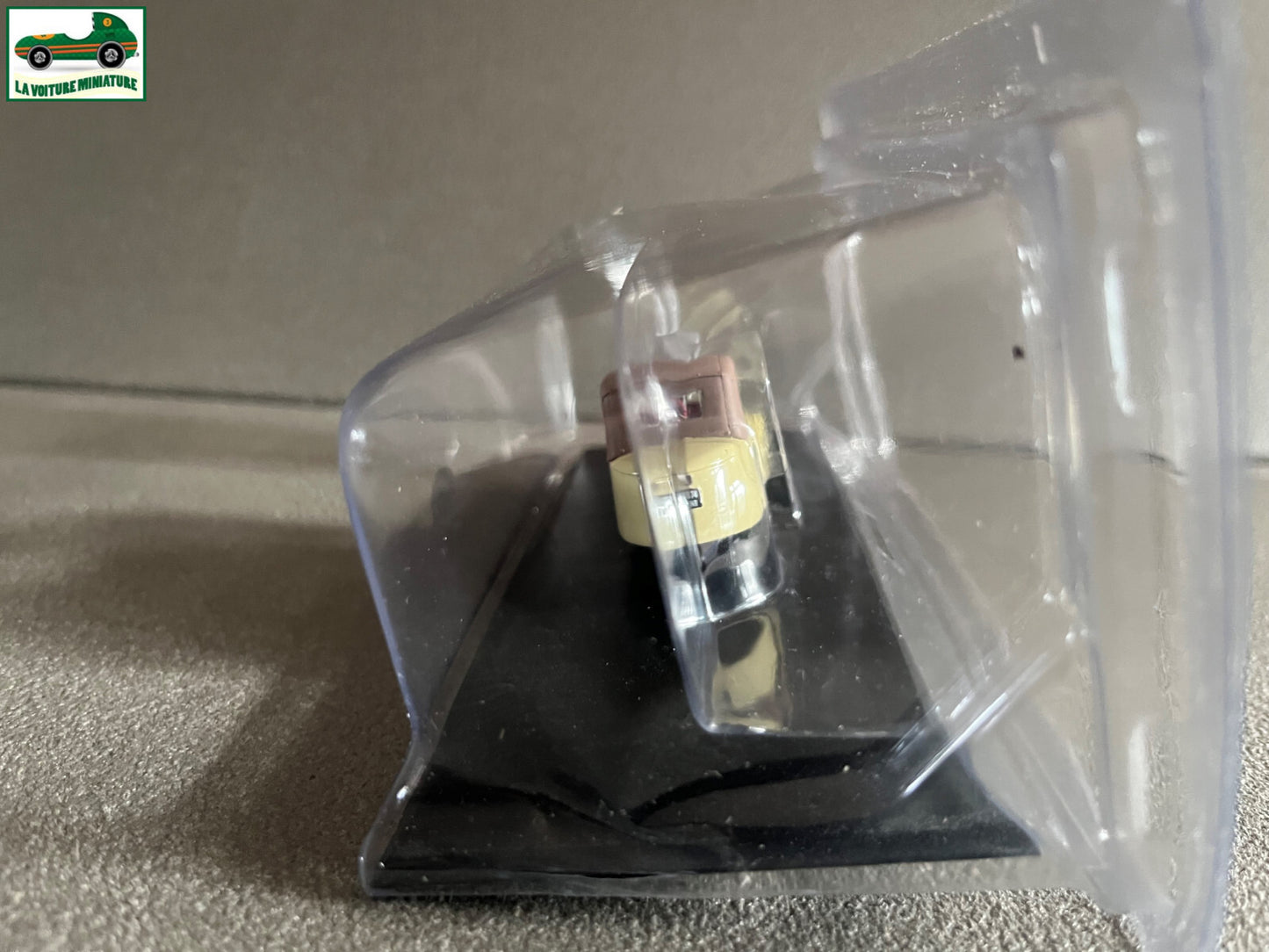 Voiture Miniature Peugeot VLV 1941 Norev Hachette 1/43