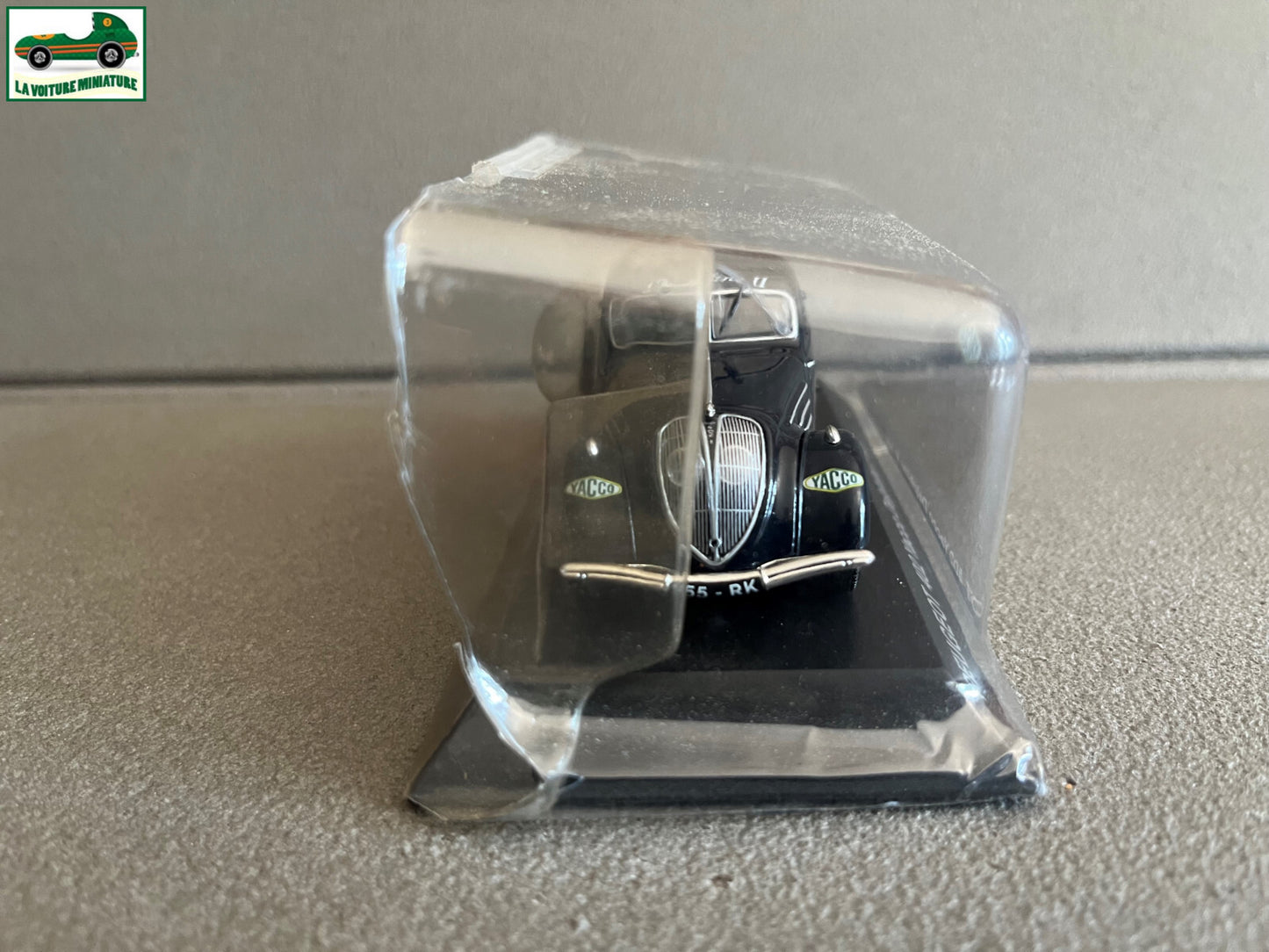 Voiture Miniature Peugeot 402 Yacco Delphine II 1936 Norev Hachette 1/43