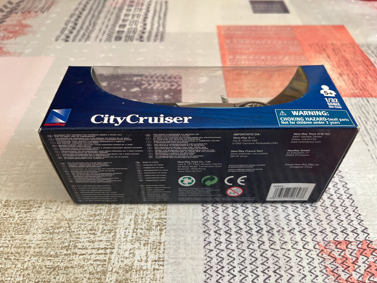 Voiture Miniature Audi R8 New Ray City Cruiser au 1/32