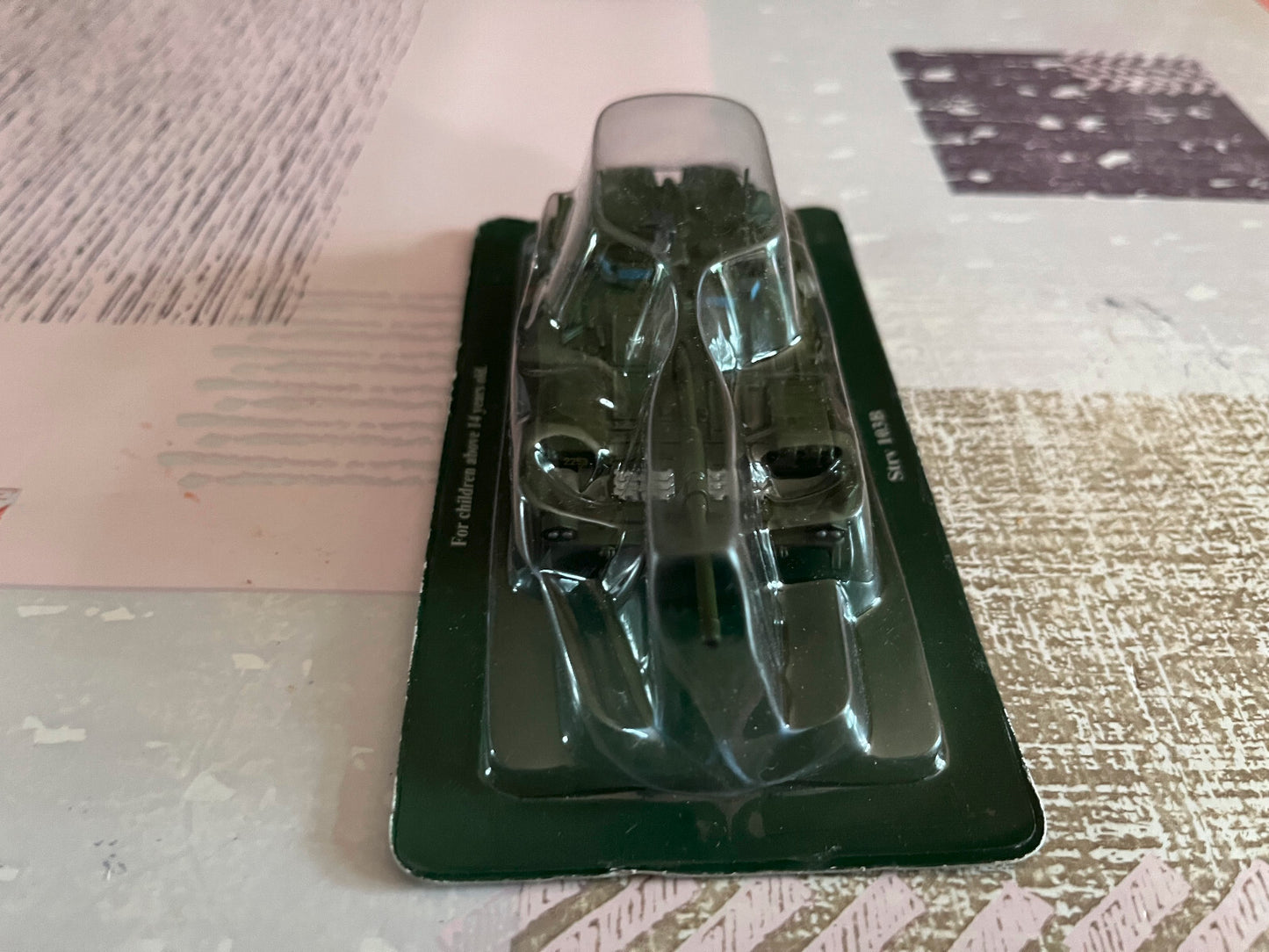 Miniature Militaire Char soviétique Strv 103b au 1/72