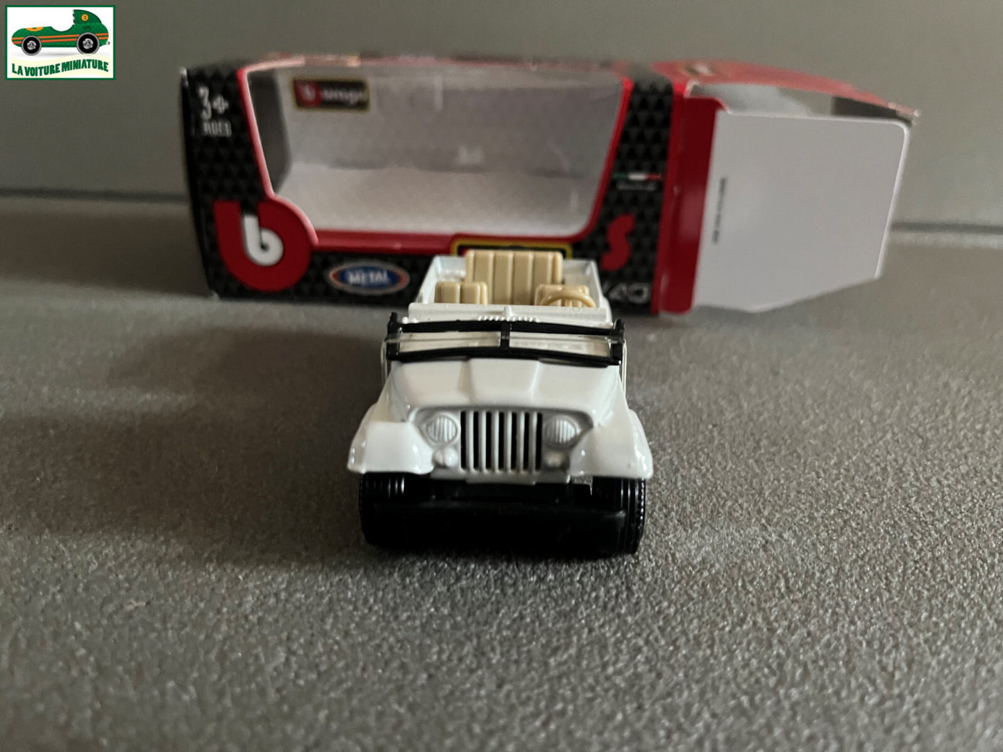 Voiture Miniature Jeep Wrangler Burago au 1/43