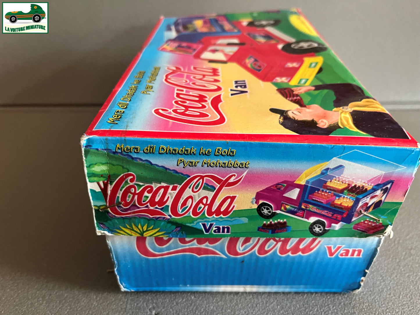 Ancien Jouet de Bazar Plastique Mécanisme Clé Voiture Coca Cola Brijbasi toys