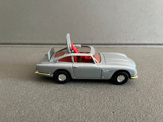 Voiture Miniature Aston Martin DB5 007 Corgi 1/32 1/36