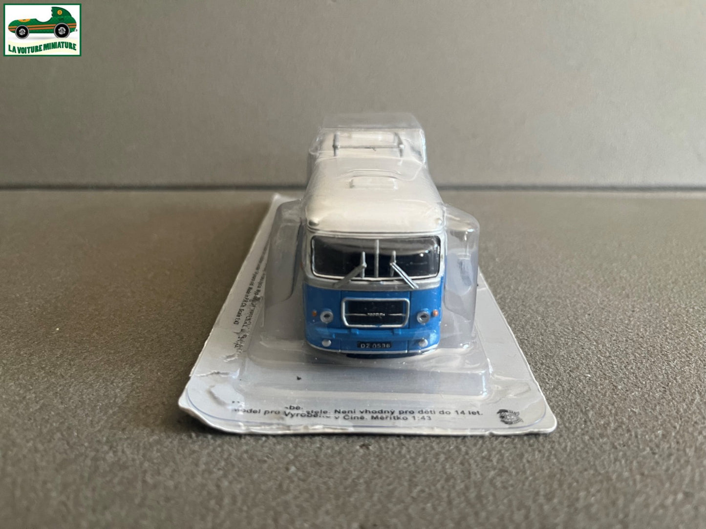 Voiture miniature SAN H100A Autobus Bus Pays de L'est IST Deagostini 1/72