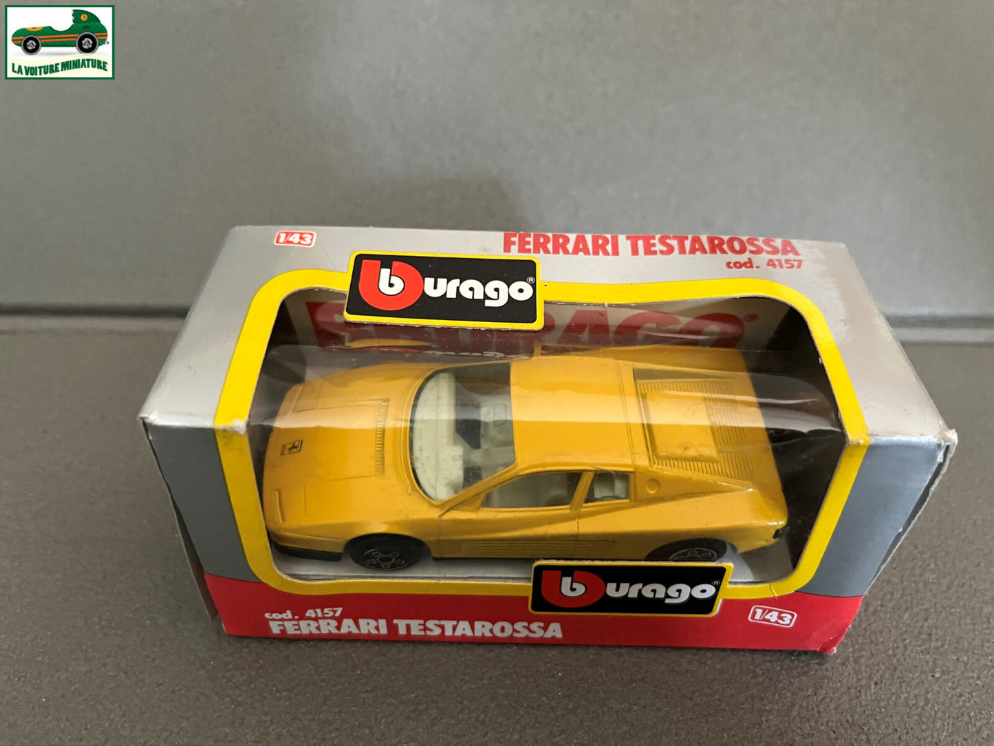 Voiture miniature Ferrari Testarossa cod. 4157 Burago au 1/43