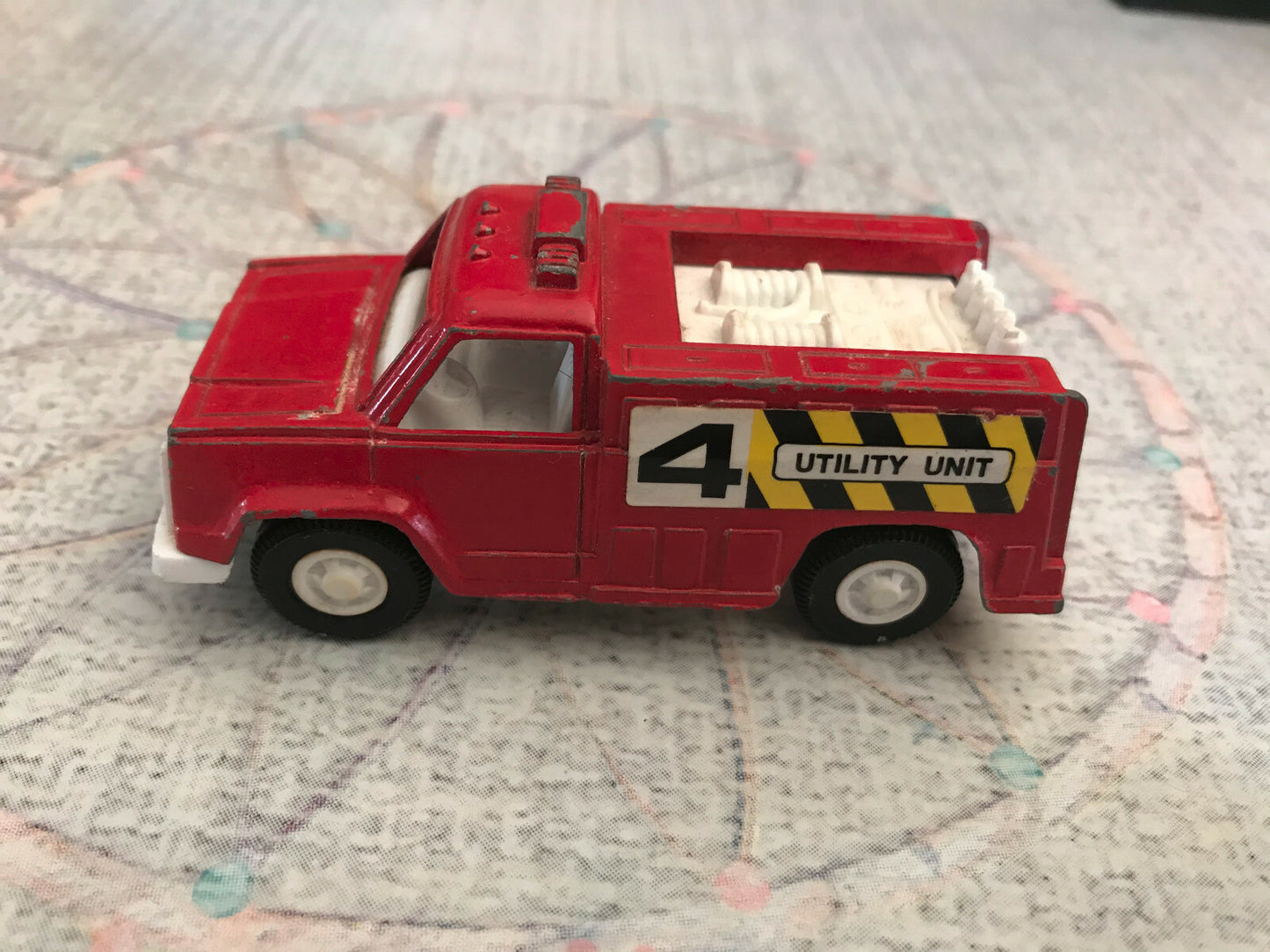 Ancienne Miniature Camion Pompiers Tootsietoys Chicago Bio Equip Truck USA