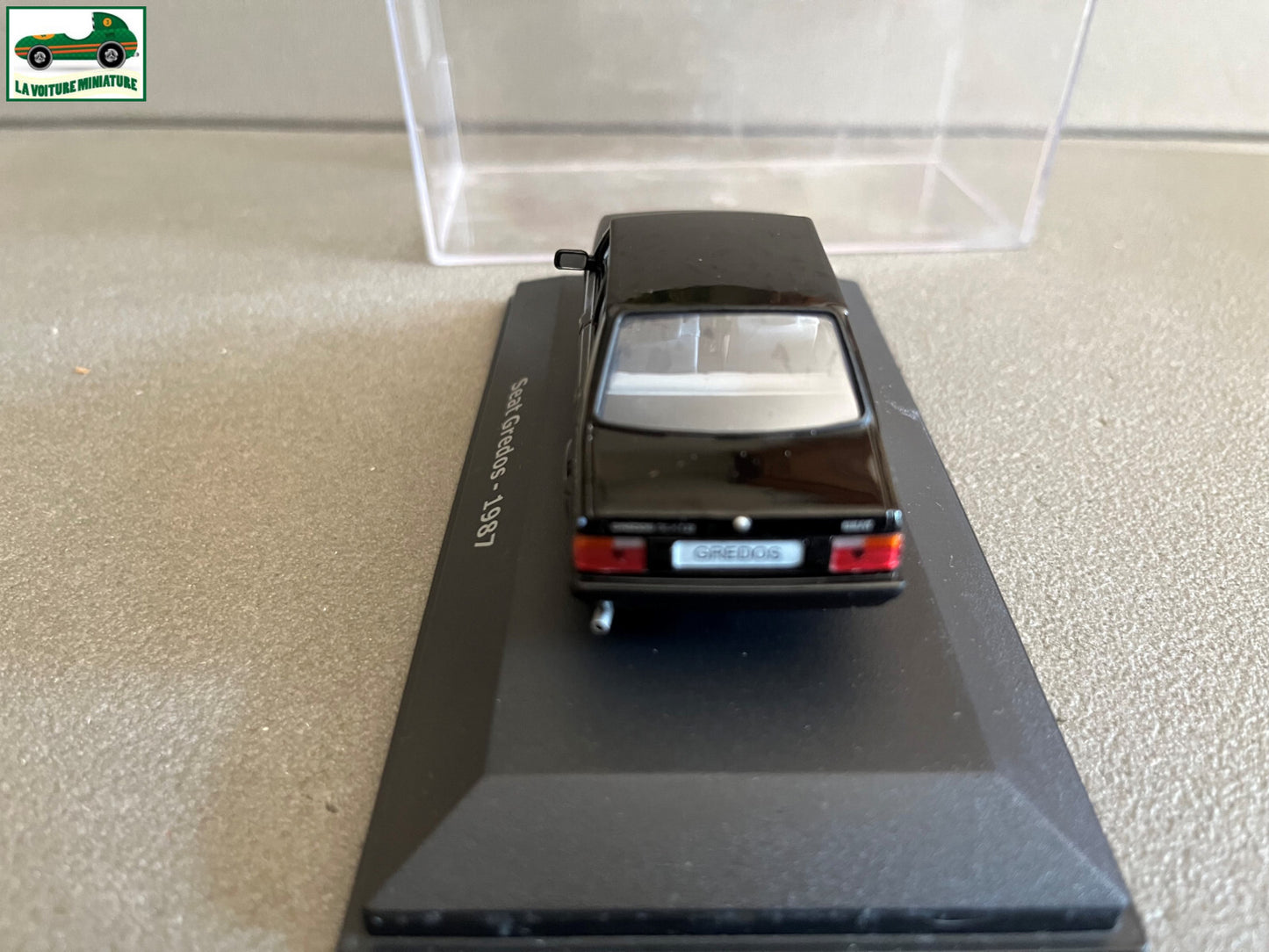 Voiture miniature Seat Gredos 1987 au 1/43