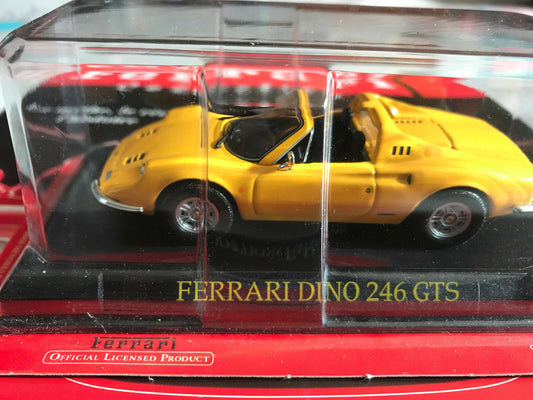 Voiture miniature Collection Ferrari Dino 246 GTS Ixo Fabbri au 1/43