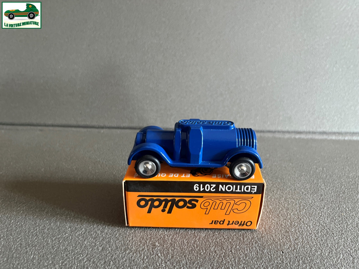 Voiture Miniature Bougie Club Solido Série 100 Edition 2019 1/43