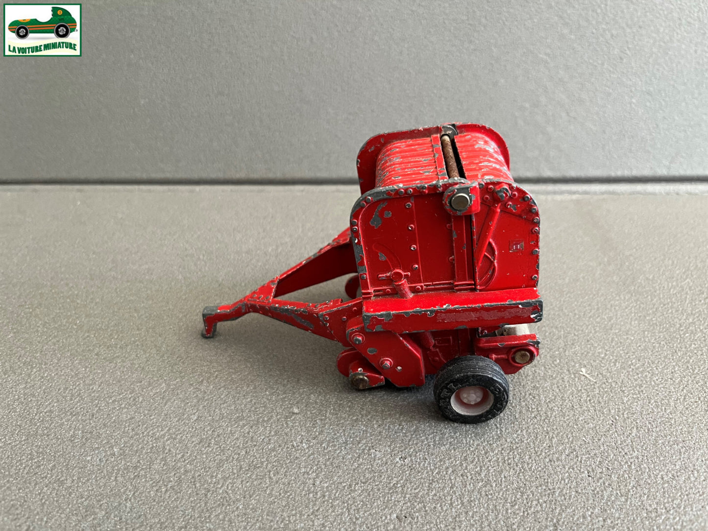 Ancienne Miniature Agricole Remorque Round Baller ERTL Epave 1/32