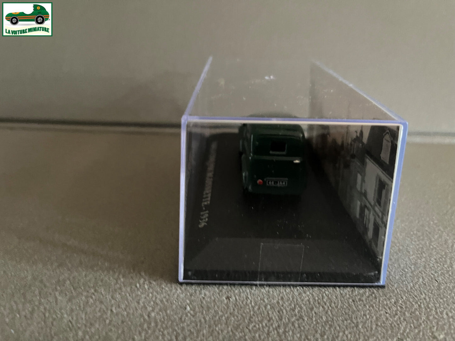 Voiture Miniature Simca Cinq Fourgonnette 1936 au 1/43 Ixo Altaya