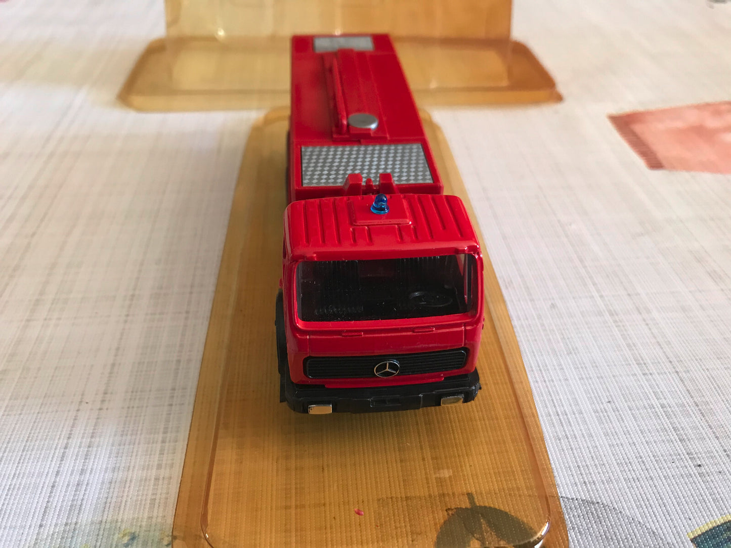 Voiture Miniature Pompiers Camion Mercedes Meurthe Moselle Solido au 1/60