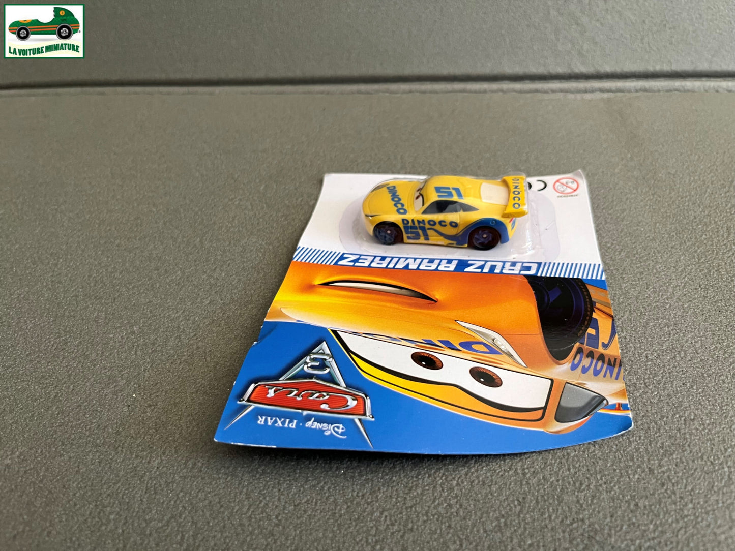Voiture Miniature Cars Disney Pixar Cruz Ramirez Plastique DHP