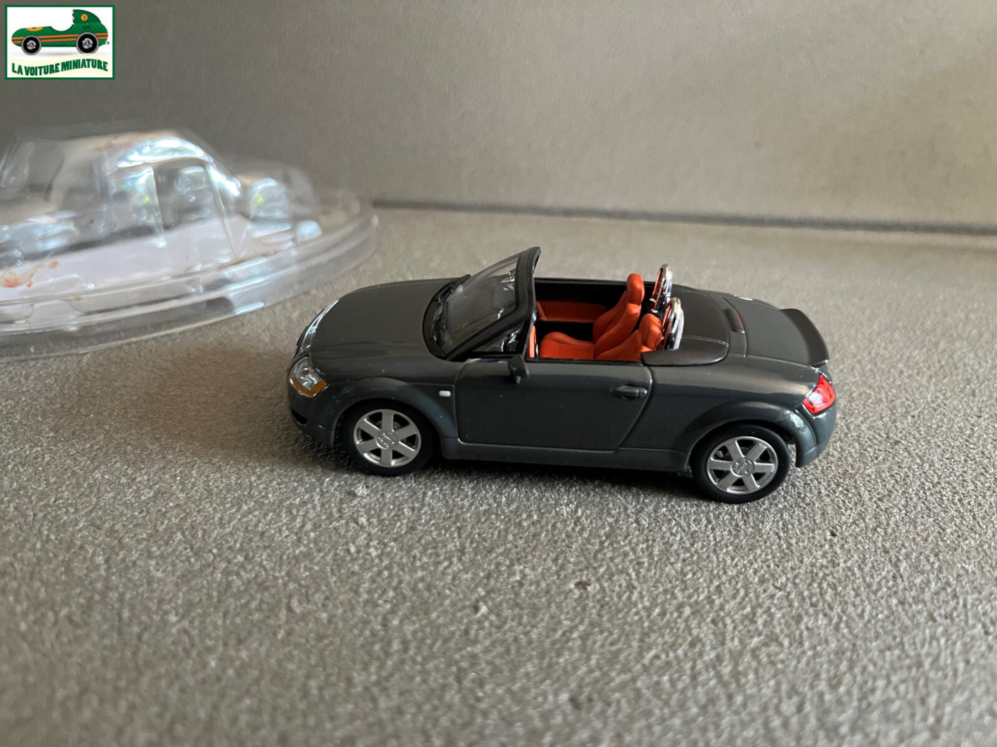 Voiture Miniature Audi TT Roadster Solido Hachette au 1/43