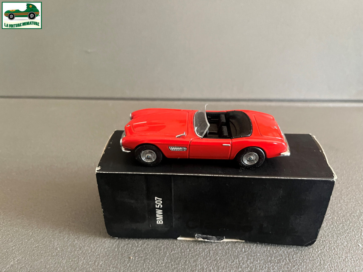 Voiture miniature BMW 507 au 1/43