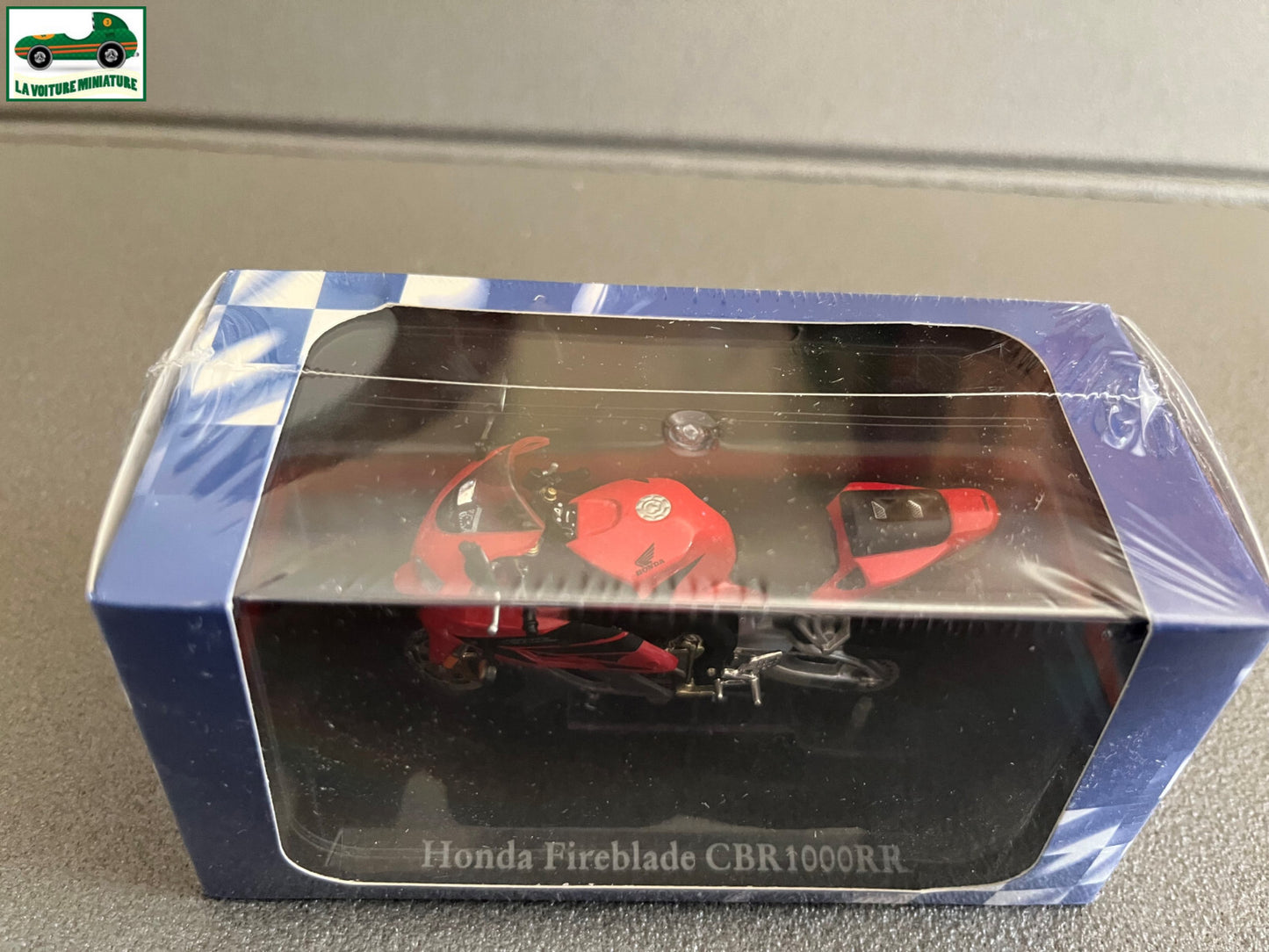 Moto miniature Honda Fireblade CBR 1000 RR Editions Atlas Collection au 1/24