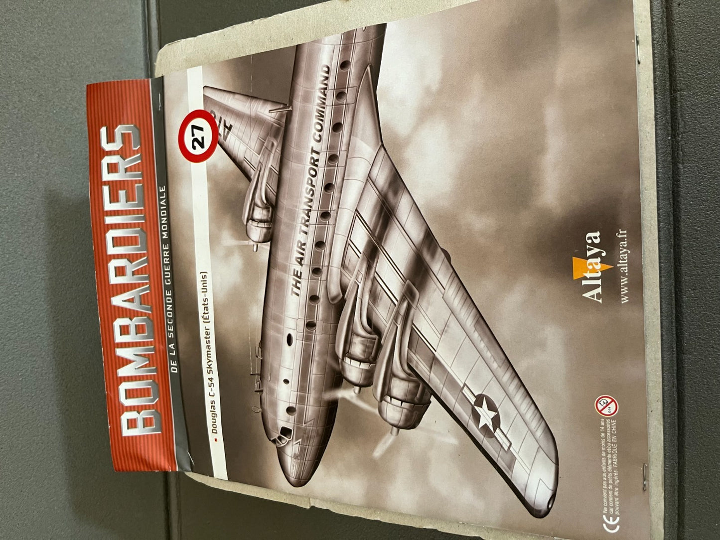 Avion miniature Militaire Bombardier Douglas C-54 Skymaster Altaya 1/72