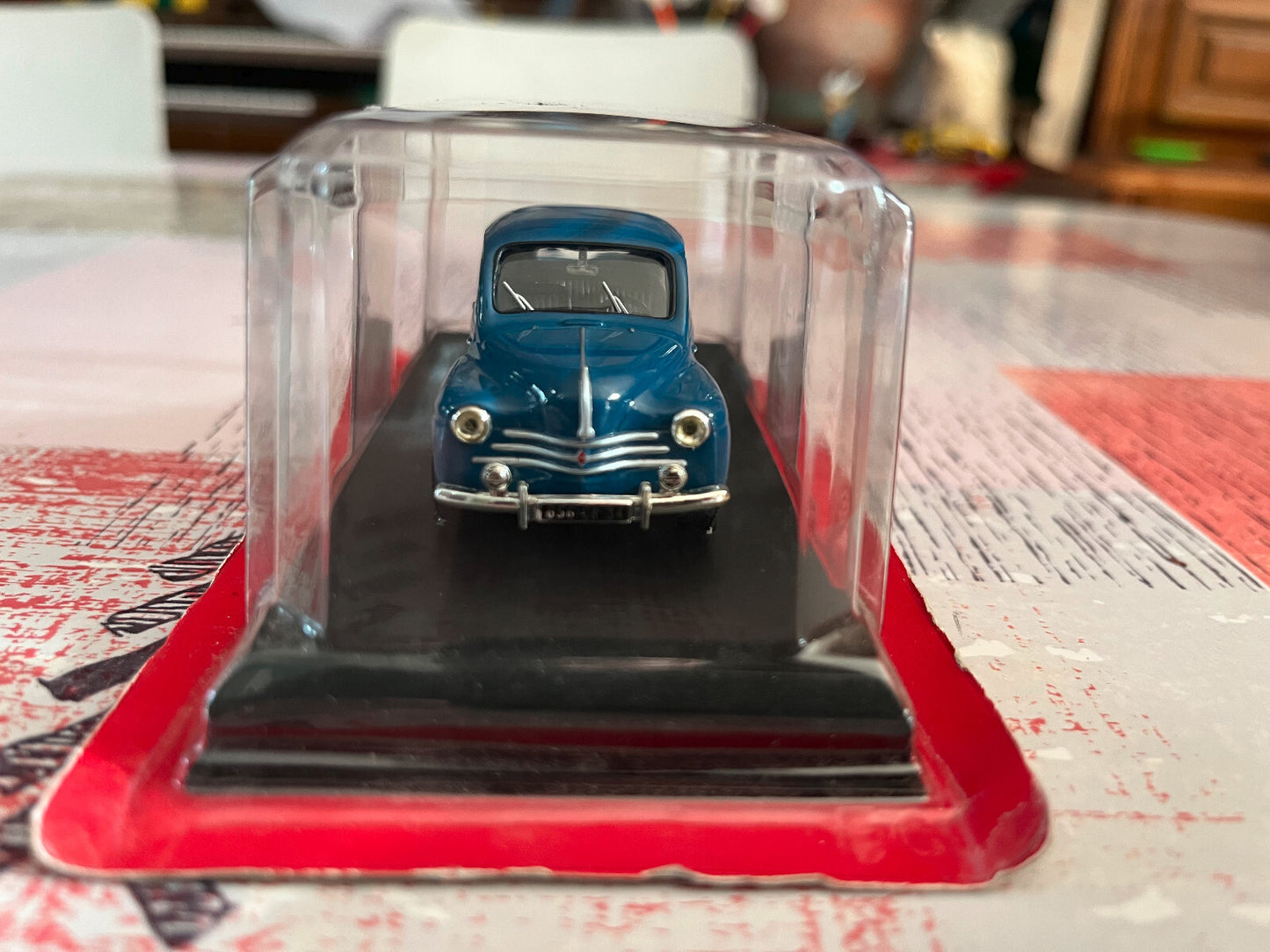 Voiture miniature Renault 4CV 1955 AutoPlus Hachette au 1/43