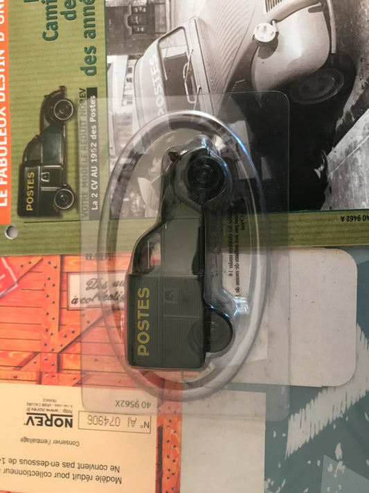 Voiture Miniature 2 CV Citroen 2CV Fourgonnette La Poste 1952 Norev 1/43