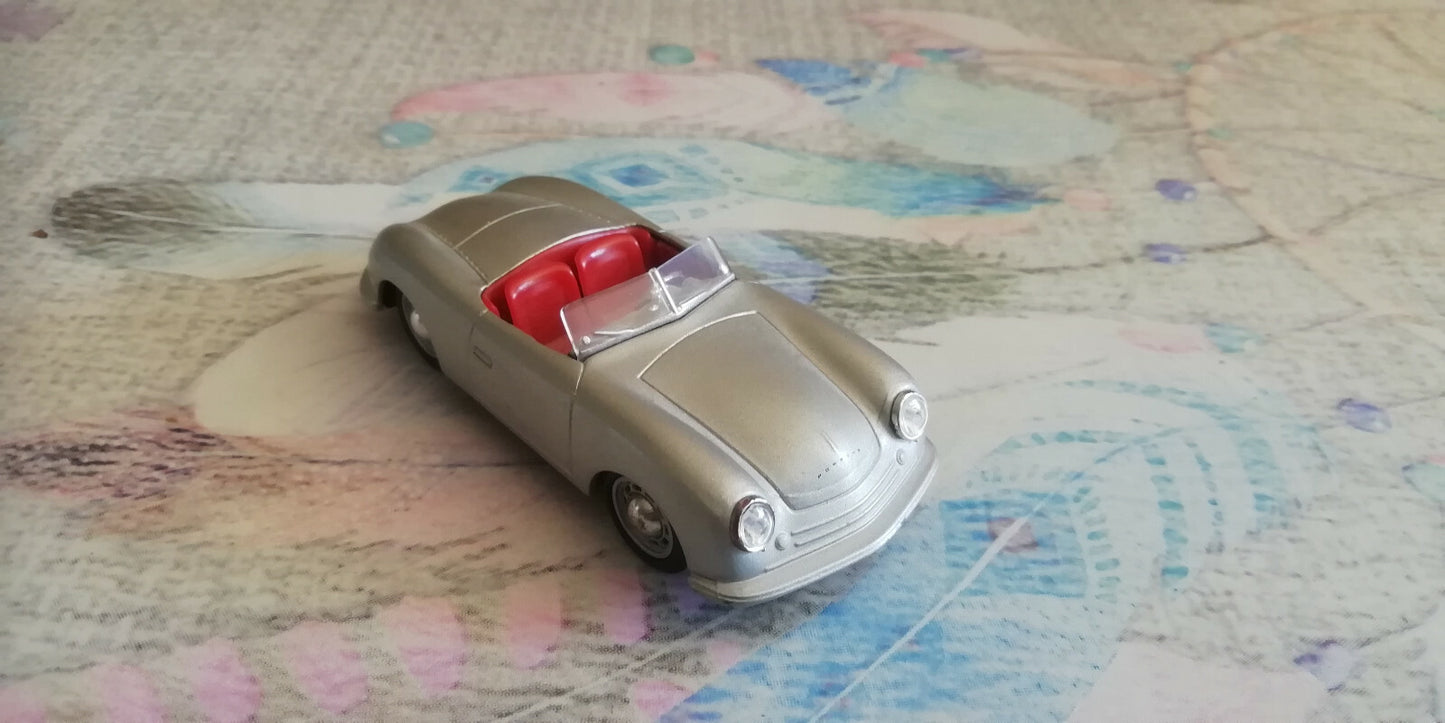 Voiture miniature Porsche 356 N°1 1948 Schuco au 1/43