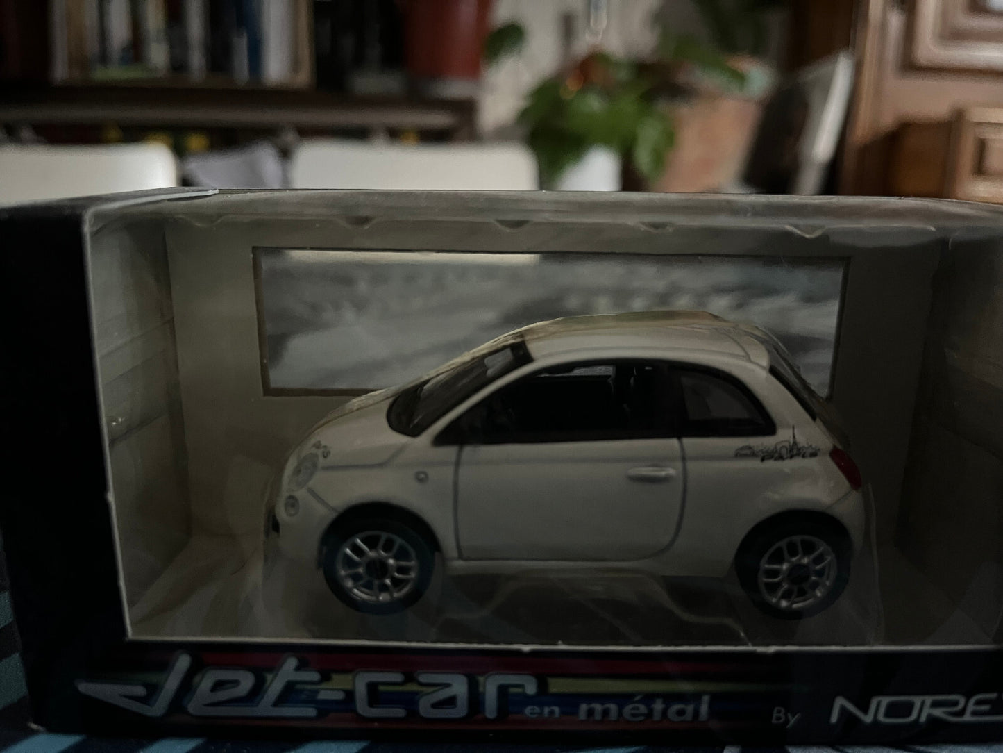 Voiture Miniature Fiat 500 Paris Jet-Car Norev au 1/43