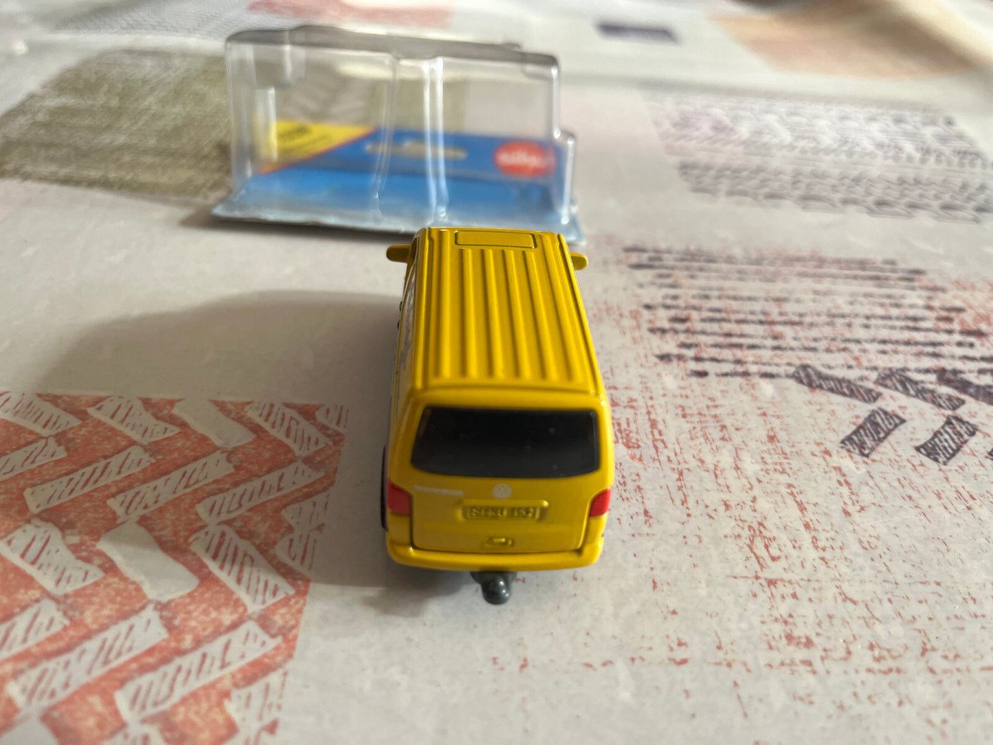 Voiture Miniature Fourgon Siku 1338 VW Volswagen Transporter Combi 1/55