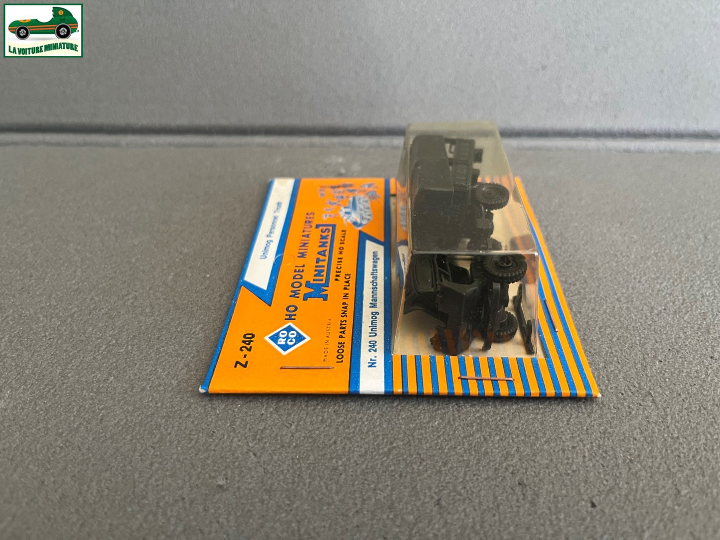 Miniature Engin Militaire Camion Z-240 Unimog Personnel Roco Minitanks 1/87 HO