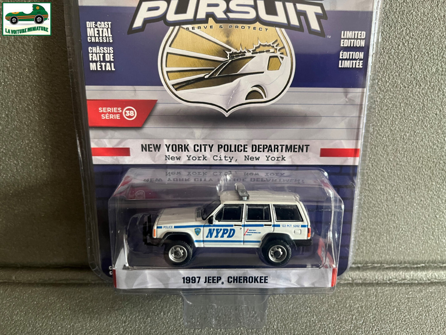 Voiture Miniature 1997 Jeep Cherokee Police NYPD Greenlight au 1/64