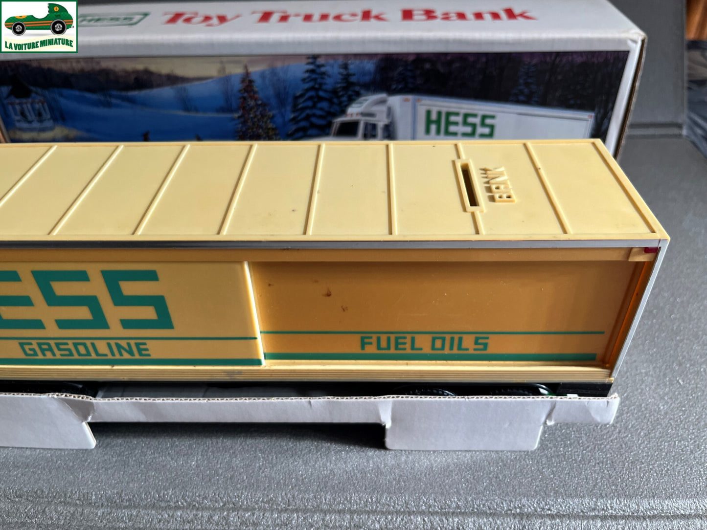 Voiture Miniature Camion Semi Remorque Tirelire Hess Toy Truck Bank Ancien HS