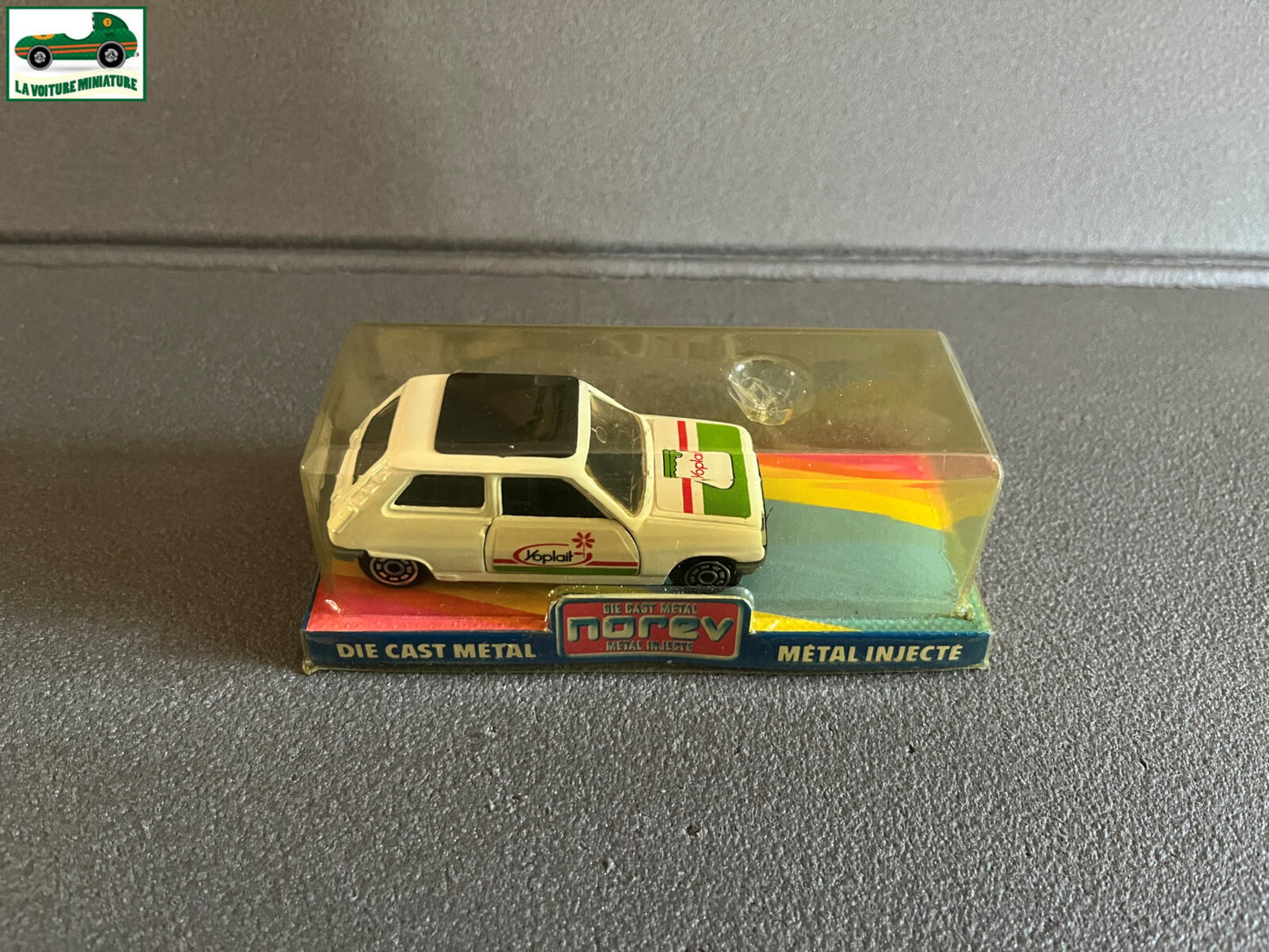 Ancienne Voiture Miniature Renault 5 Yoplait Norev au 1/43