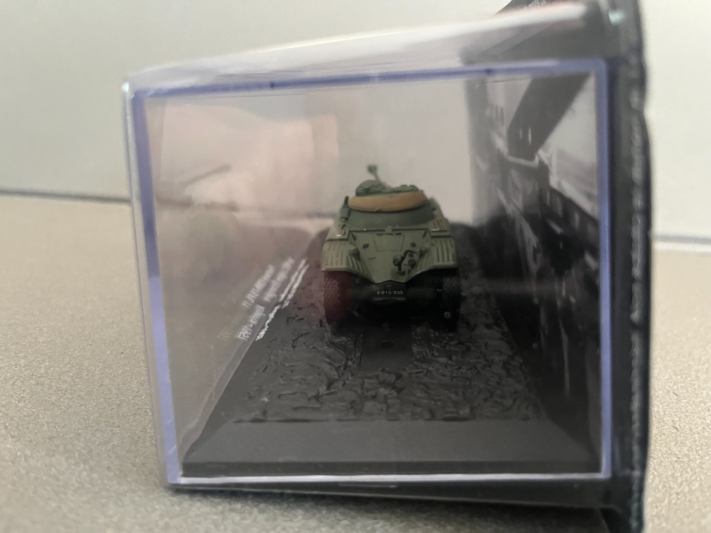 Miniature Militaire Char Tank Blindé Panhard EBR-75 FL 11 Légion Altaya 1/72