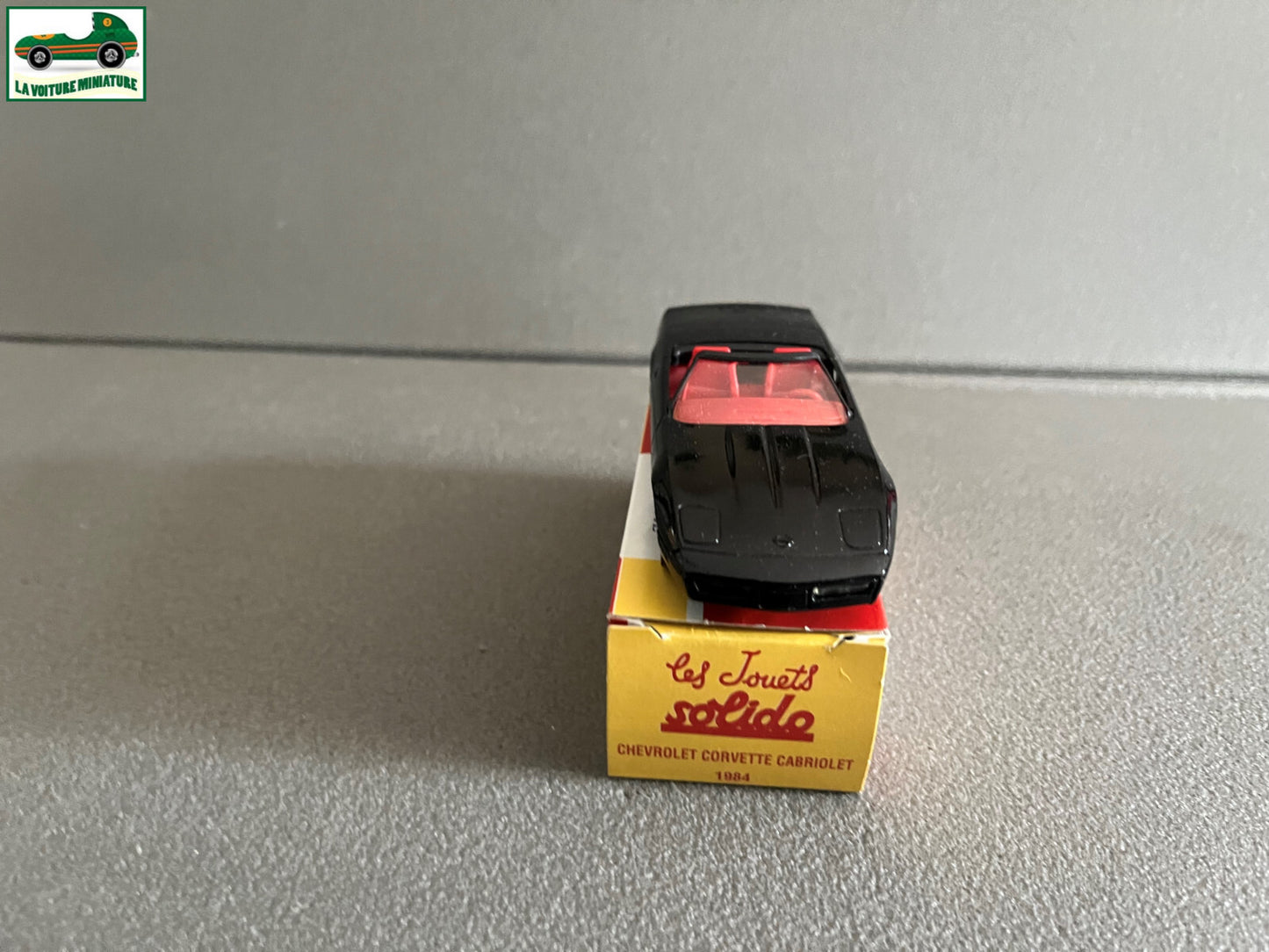 Voiture Miniature Chevrolet Corvette Cabriolet 1984 Solido Hachette 1/43