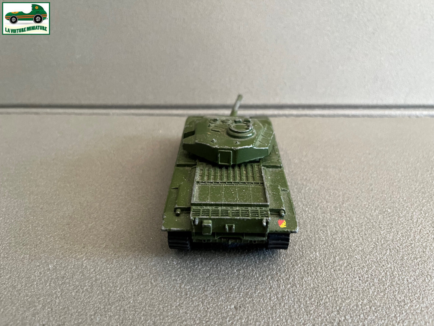 Ancienne Miniature Militaire 651 Centurion Tank Dinky Toys Meccano Epave