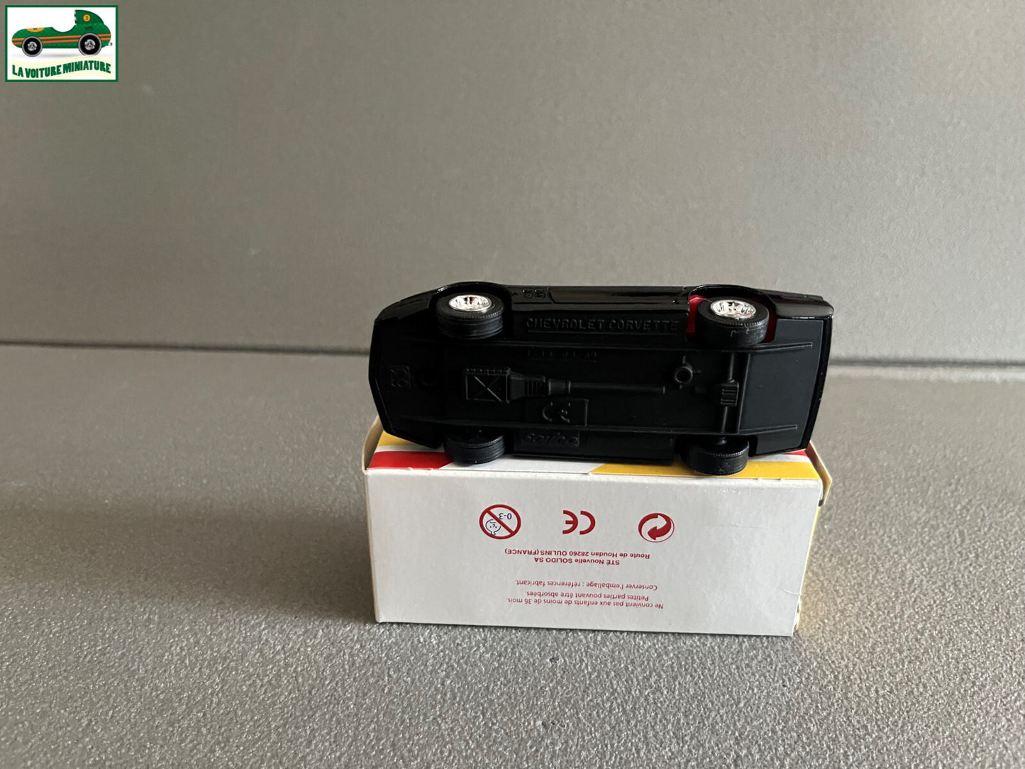 Voiture Miniature Chevrolet Corvette Cabriolet 1984 Solido Hachette 1/43