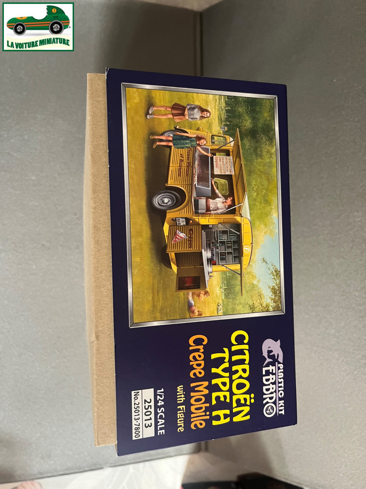 Maquette à monter Voiture miniature Citroen Type H Crepe Mobile Ebbro 1/24 HY
