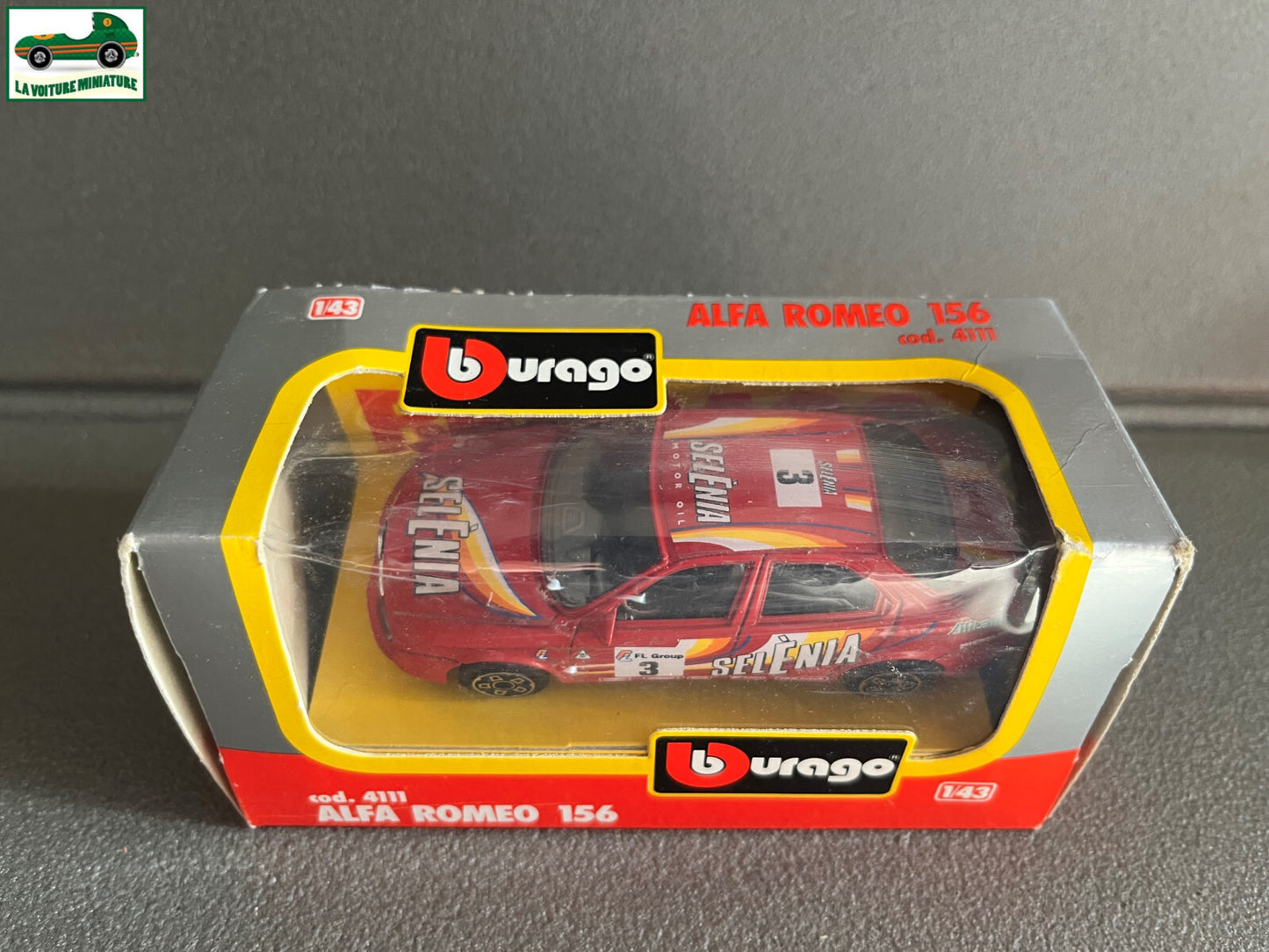 Voiture miniature Burago Alfa Romeo 156 cod 4111 au 1/43