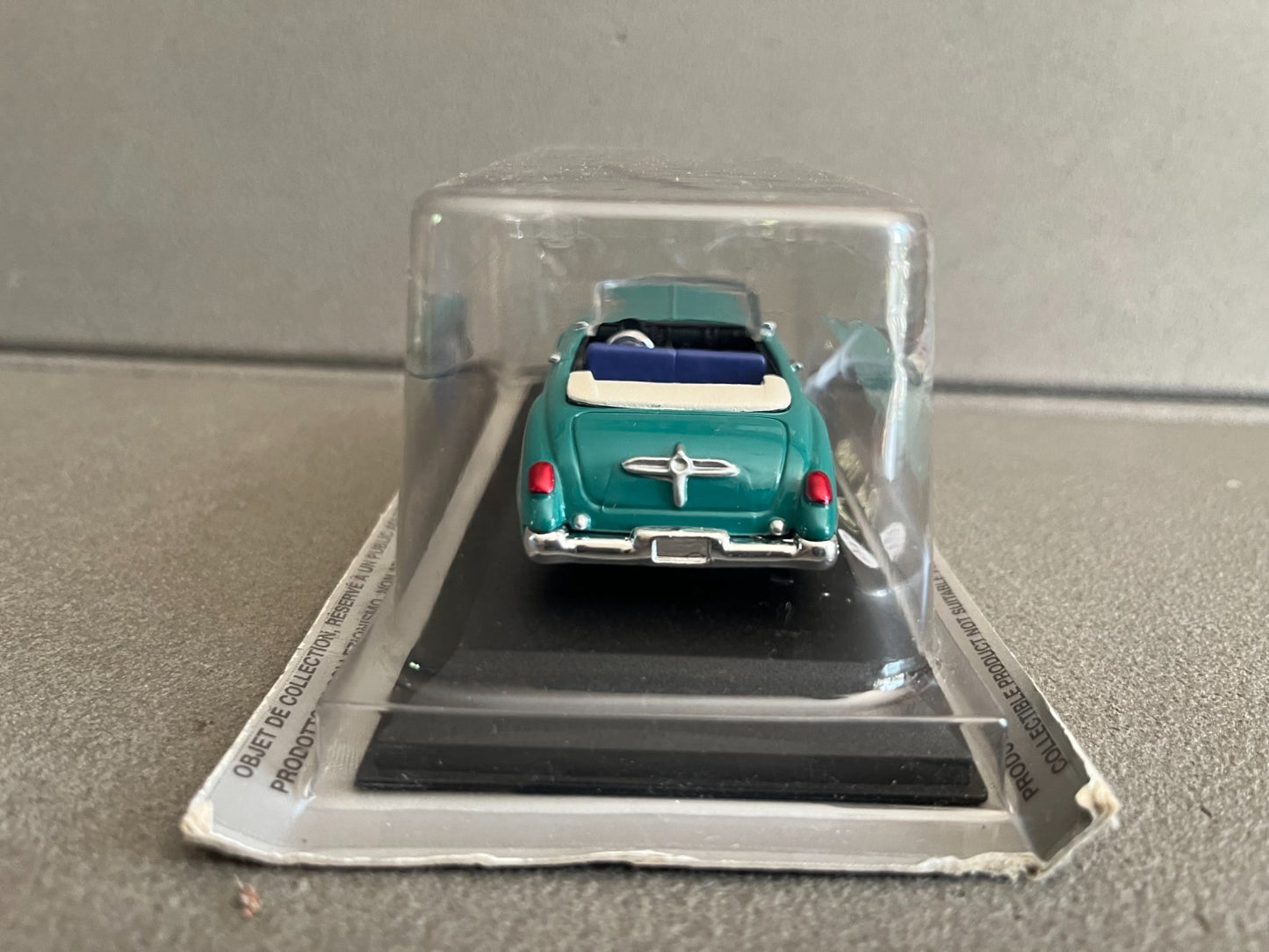 Voiture Miniature américaine Buick 1949 au 1/43