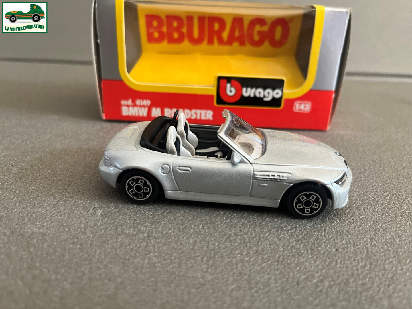 Voiture miniature Burago BMW M Roadster 4149 au 1/43